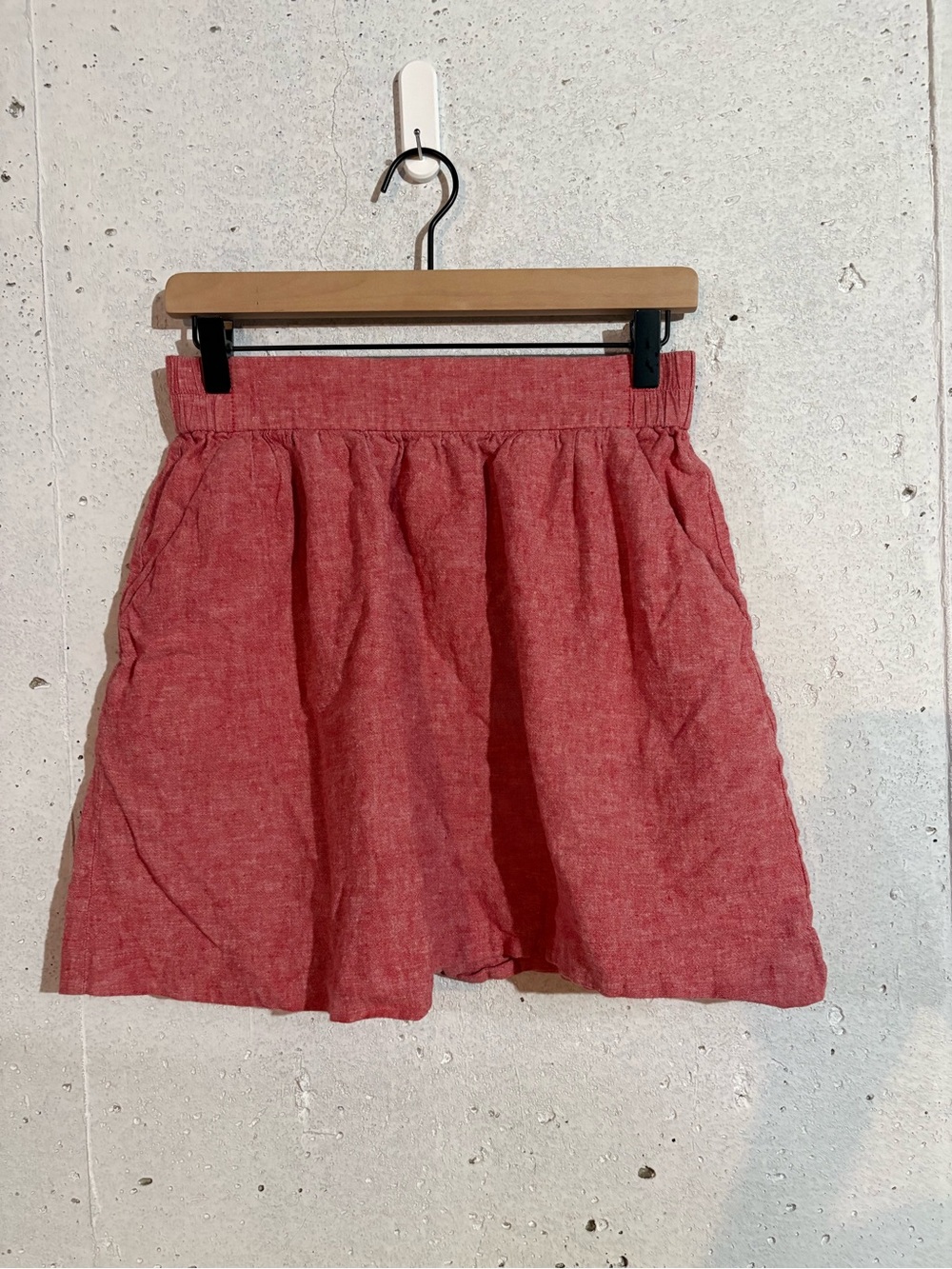 Loft Linen Blend Mini Skirt | Size: Small Petite